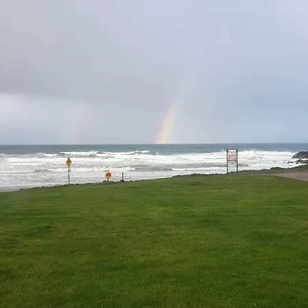 Beachcove Guest house 4*